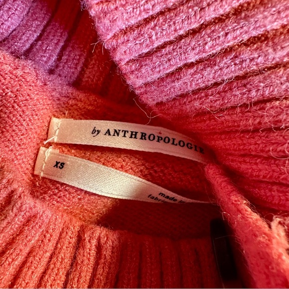 By Anthropologie ‘Margarita’ Button-Up Shoulder Tunic Sweater in Pink Sz XS - Picture 4 of 13